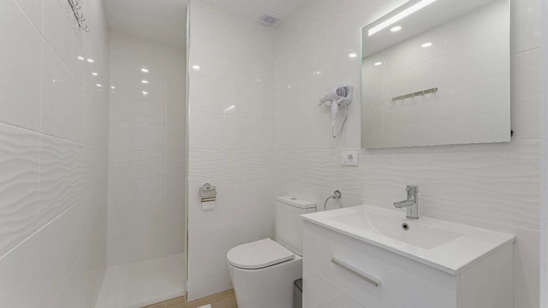 Los Cristianos San Marino Bluesky Apartment Spain